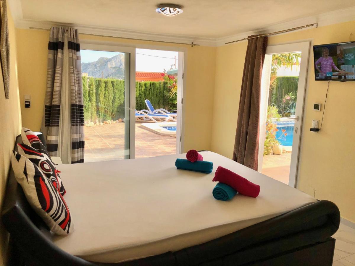 Villa Hayahay With Private Pool & Amazing View Κάλπε Εξωτερικό φωτογραφία